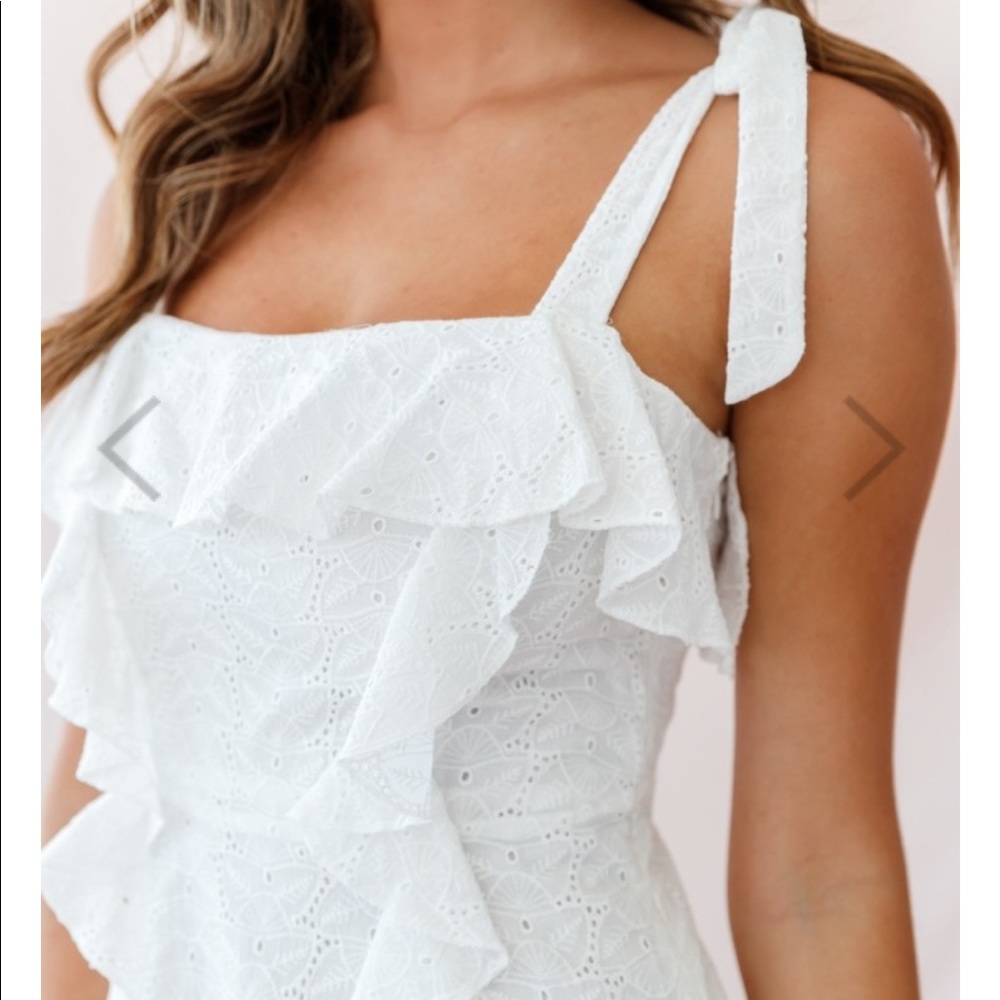 RUFFLE WHITE LITTLE DRESS - Picture 4 of 5